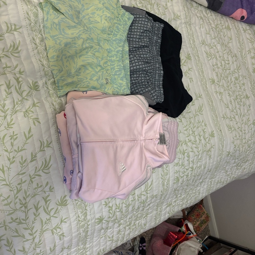 Girls size 6 athletic clothes bundle